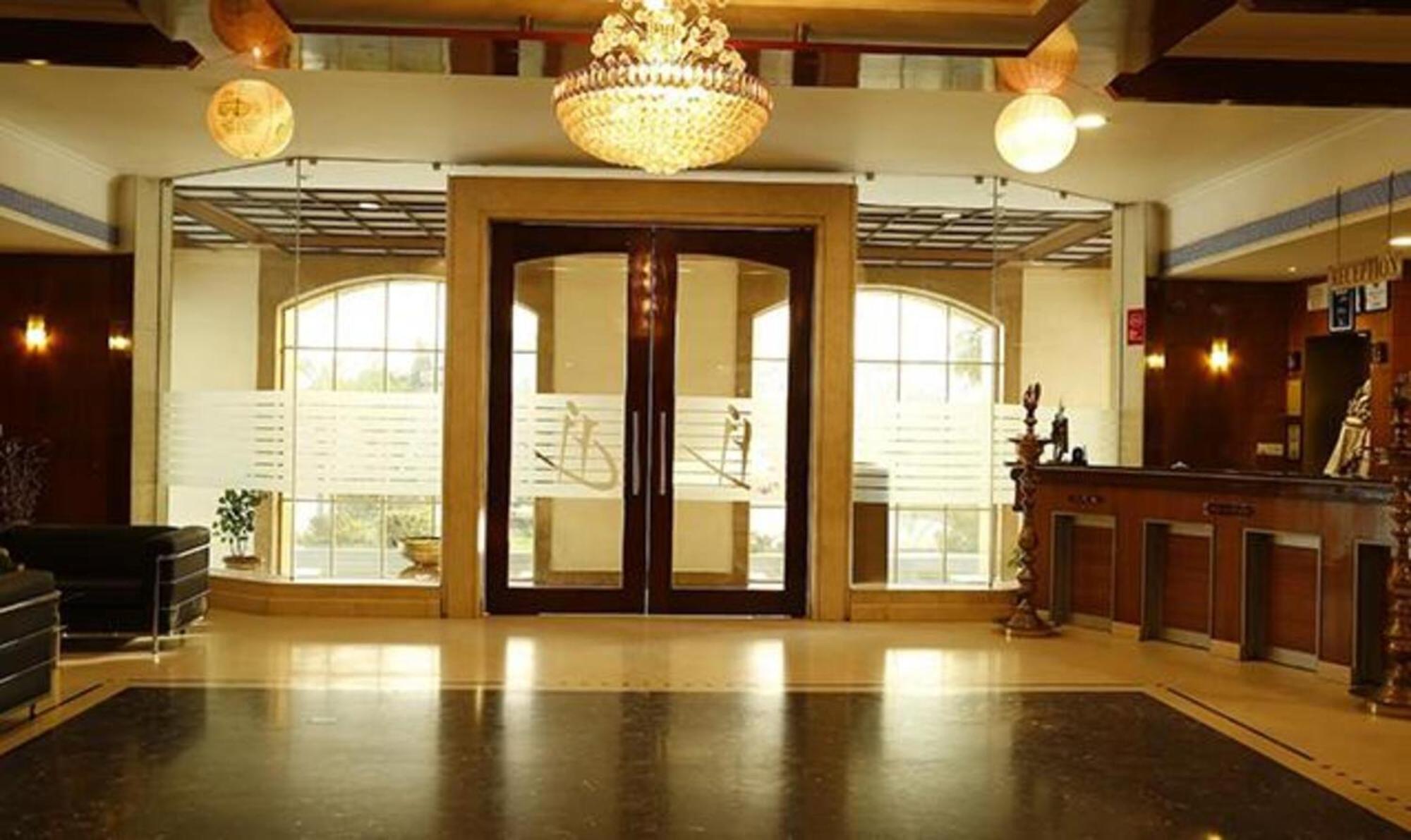 Fabhotel Prime Chennai Deluxe ภายนอก รูปภาพ