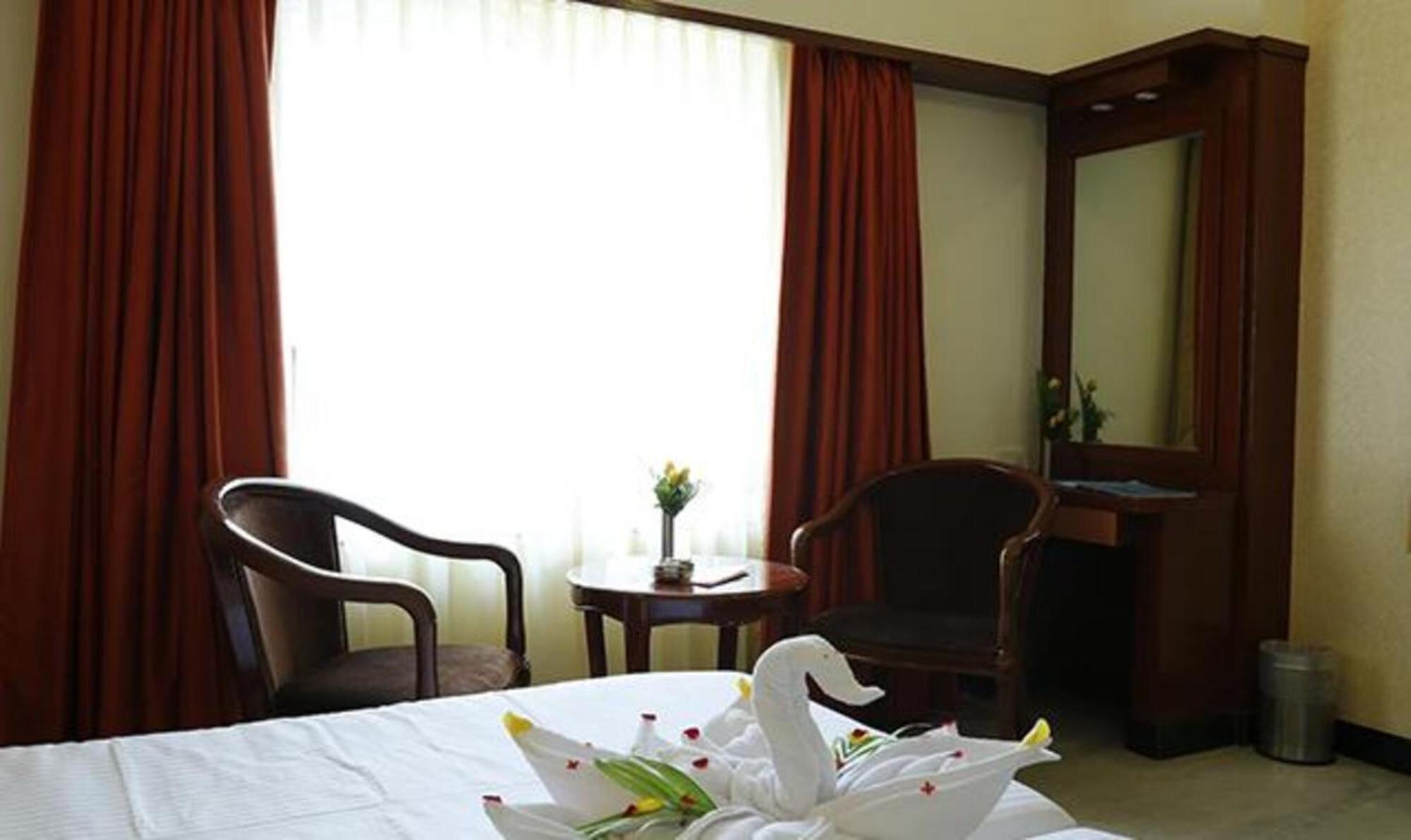 Fabhotel Prime Chennai Deluxe ภายนอก รูปภาพ